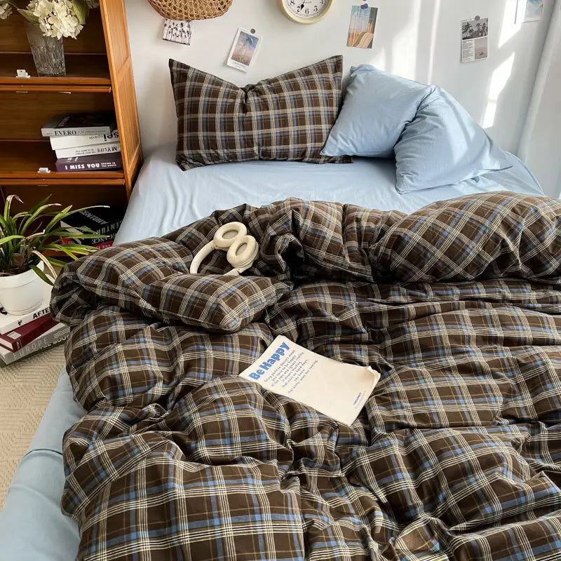 Blue/Brown Checkered Bedding Set