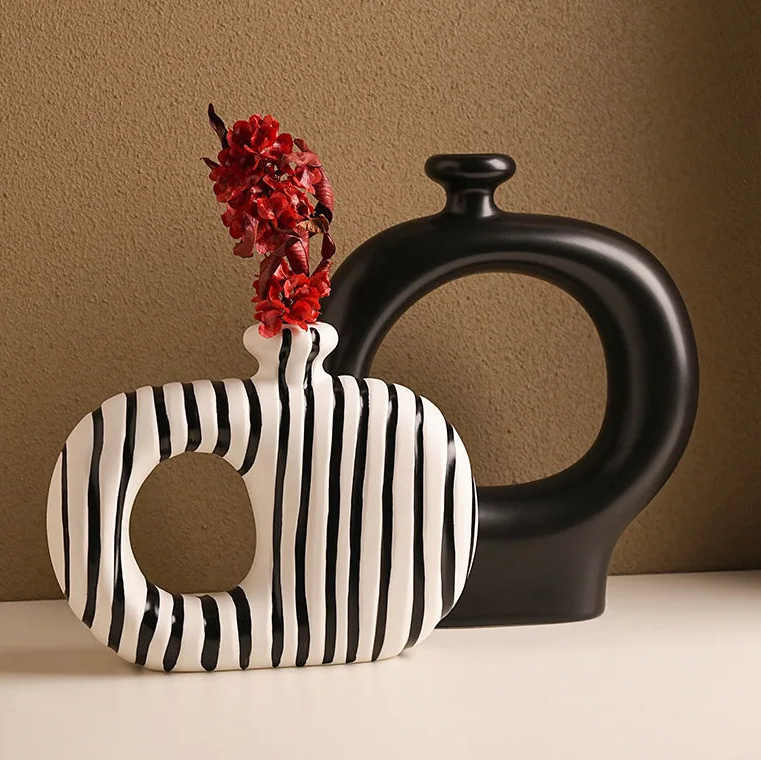 O Vase
