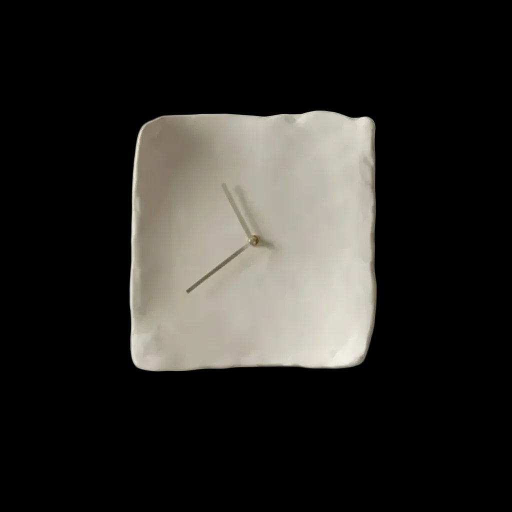 Ancient Ruin Clock